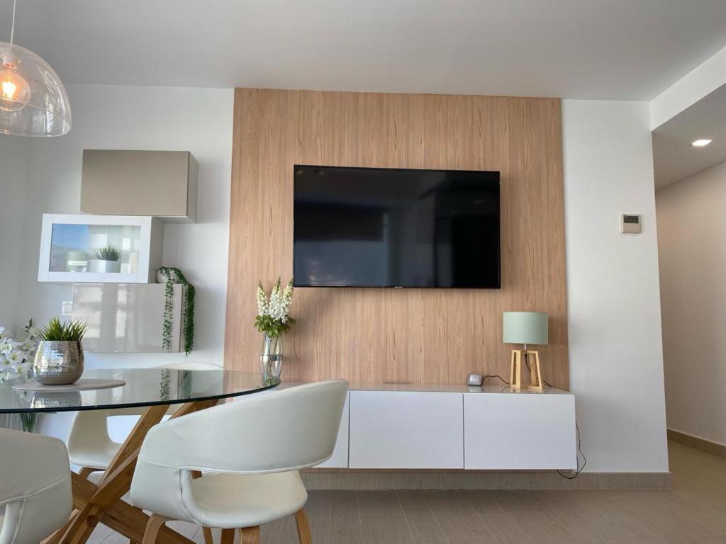 Brisa Puerto Marina Apartments Benalmádena Dış mekan fotoğraf